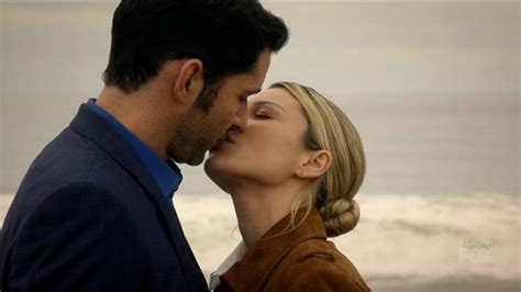 lucifer and chloe kiss|lucifer and chloe decker.